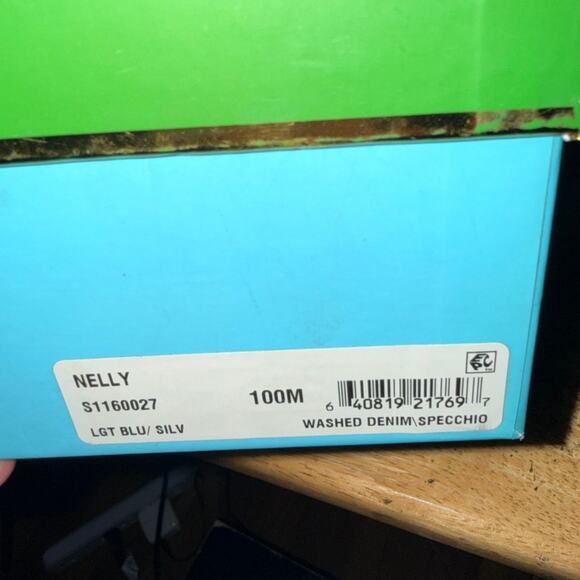 Kate Spade "Nelly" Washed Denim/Silver Specchio Flats New in Box US10 - Picture 8 of 8